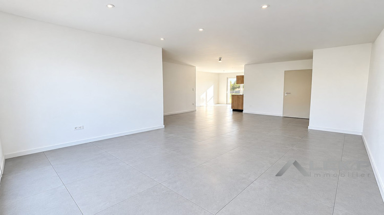 Ma-Cabane - Location Maison La Tessoualle, 97 m²
