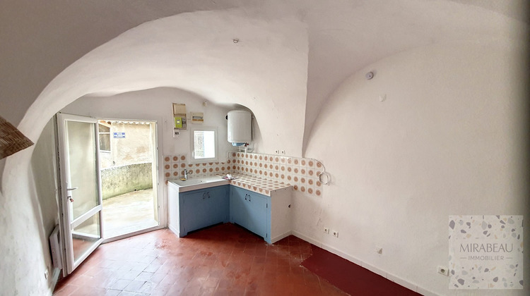 Ma-Cabane - Location Maison La Tour-d'Aigues, 30 m²