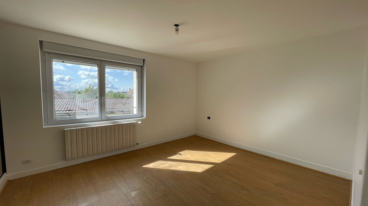 Ma-Cabane - Location Maison LA VILLE-DU-BOIS, 132 m²