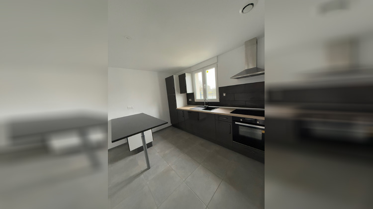 Ma-Cabane - Location Maison Lachapelle-sous-Rougemont, 95 m²