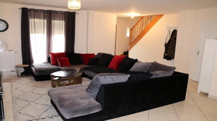 Ma-Cabane - Location Maison LACROIX-SAINT-OUEN, 100 m²