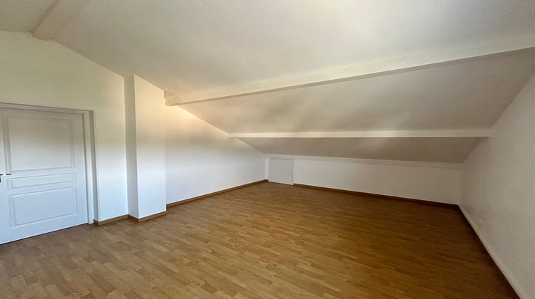 Ma-Cabane - Location Maison LAGNIEU, 102 m²