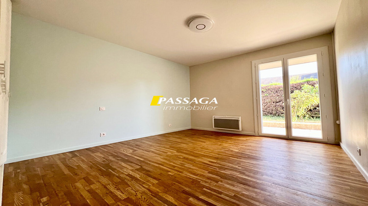 Ma-Cabane - Location Maison LAISSAC, 103 m²