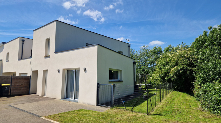 Ma-Cabane - Location Maison LAMBALLE, 97 m²
