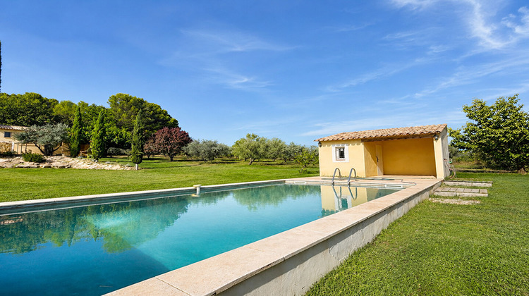 Ma-Cabane - Location Maison LAMBESC, 163 m²