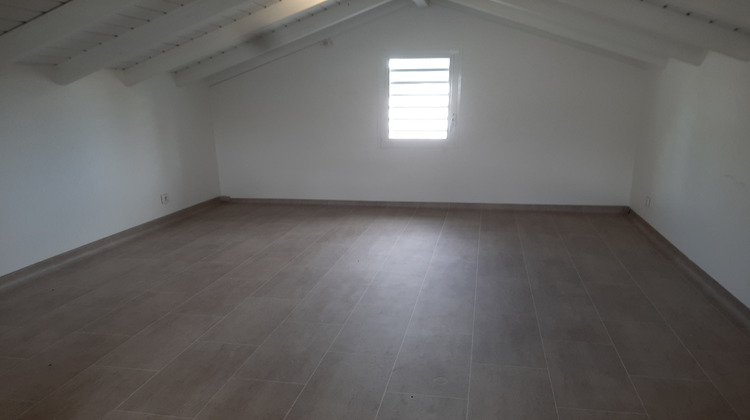 Ma-Cabane - Location Maison Lamentin, 56 m²