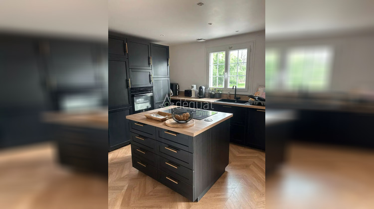 Ma-Cabane - Location Maison LAMORLAYE, 159 m²