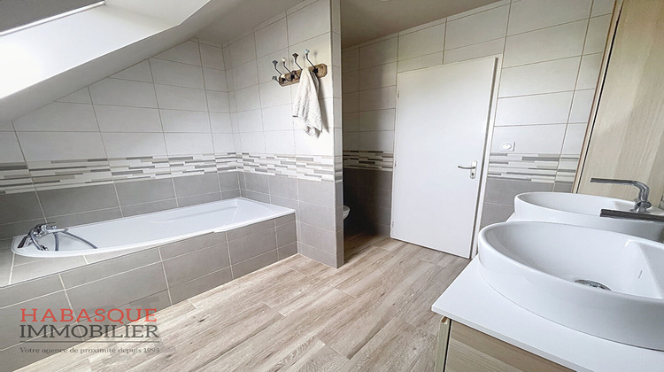 Ma-Cabane - Location Maison LANHOUARNEAU, 102 m²