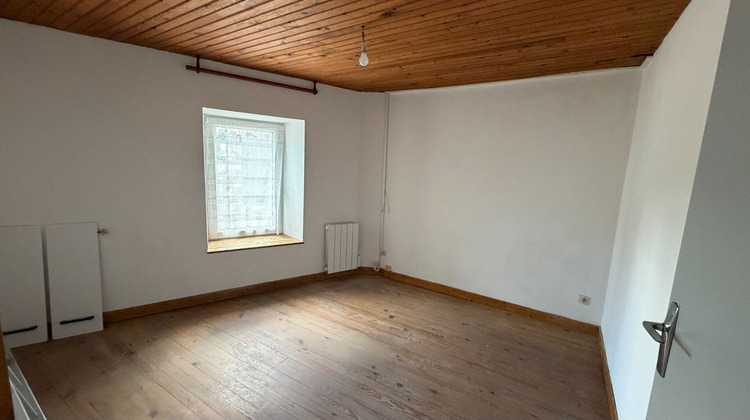 Ma-Cabane - Location Maison LANNEANOU, 50 m²