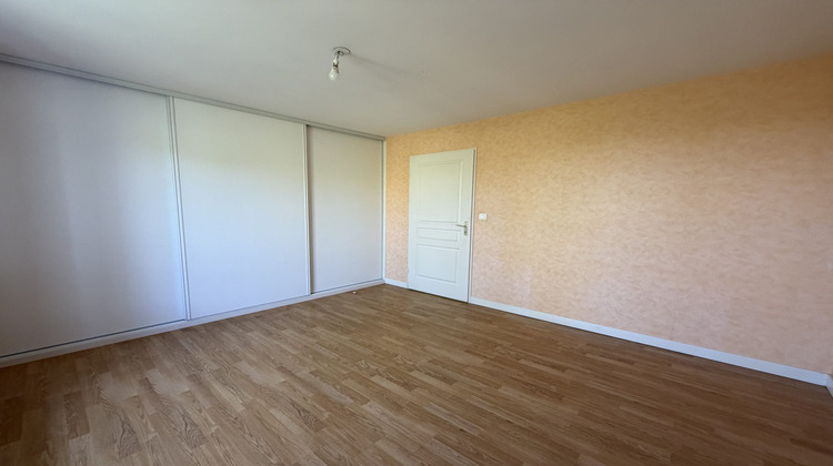 Ma-Cabane - Location Maison Lantignié, 76 m²