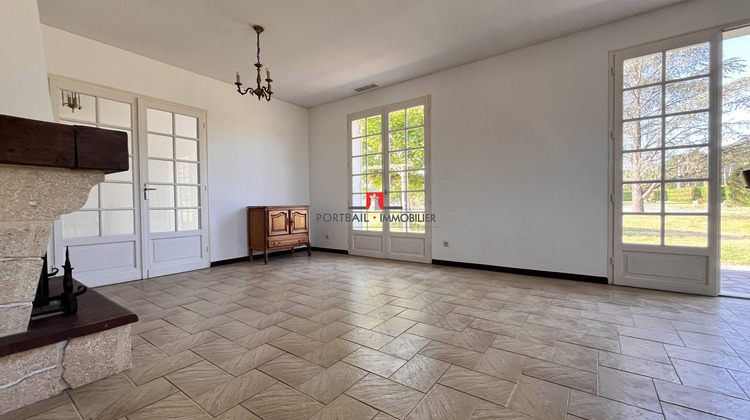 Ma-Cabane - Location Maison Lapouyade, 121 m²