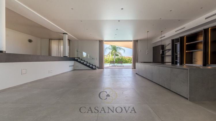Ma-Cabane - Location Maison LATTES, 275 m²