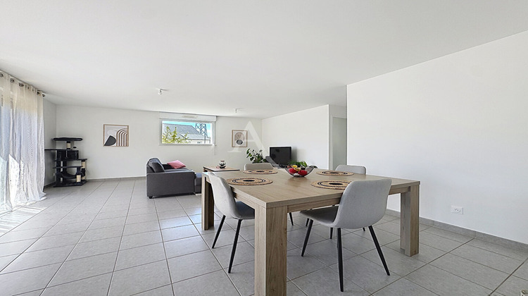 Ma-Cabane - Location Maison LAVAL, 87 m²