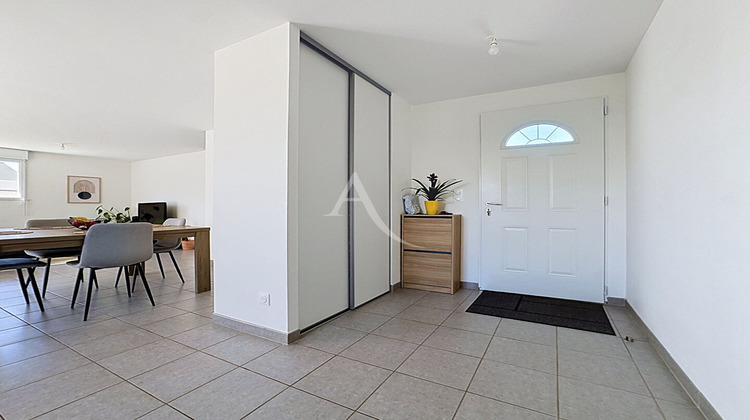 Ma-Cabane - Location Maison LAVAL, 87 m²