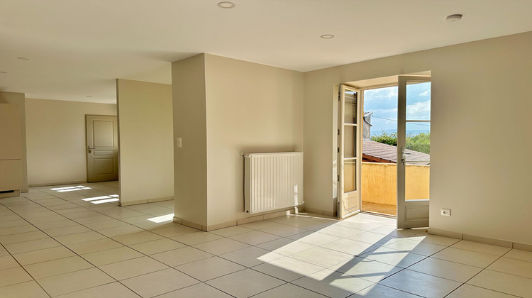 Ma-Cabane - Location Maison LE BOIS-D'OINGT, 120 m²