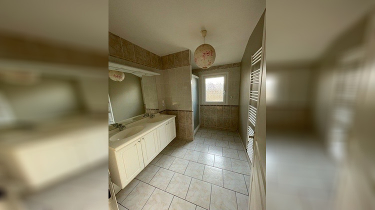 Ma-Cabane - Location Maison LE BURGAUD, 89 m²