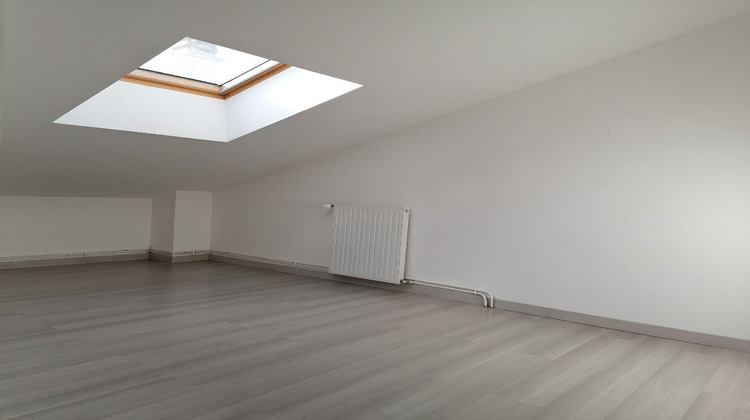 Ma-Cabane - Location Maison LE BUSSEAU, 87 m²