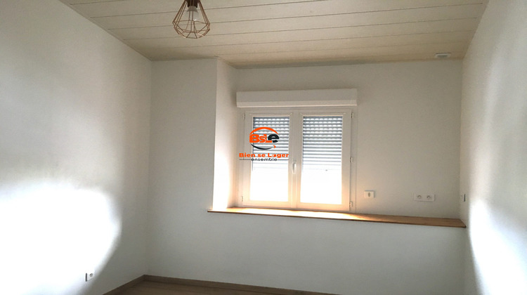 Ma-Cabane - Location Maison Le Crest, 84 m²