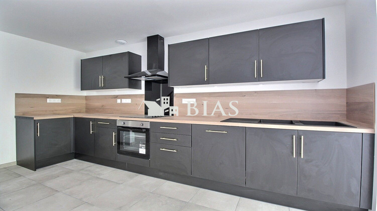 Ma-Cabane - Location Maison Le Houlme, 165 m²