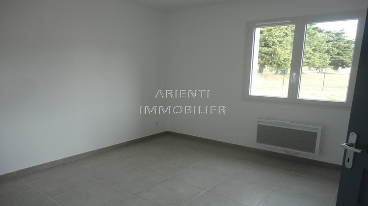 Ma-Cabane - Location Maison LE POET LAVAL, 90 m²