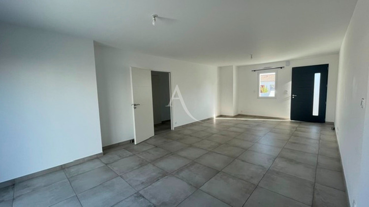 Ma-Cabane - Location Maison LE POIRE-SUR-VIE, 76 m²