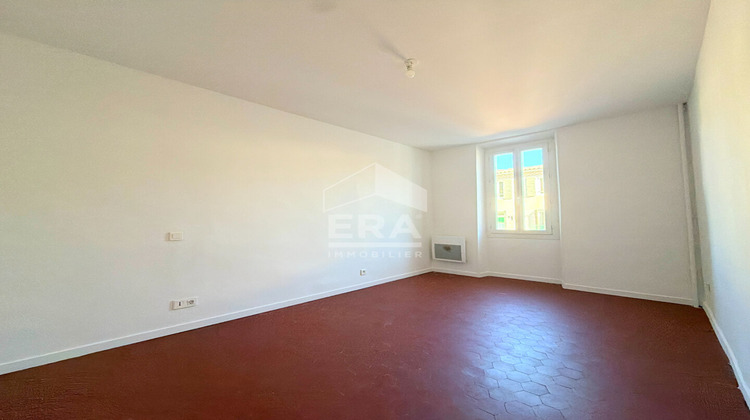 Ma-Cabane - Location Maison LE PUY-SAINTE-REPARADE, 82 m²