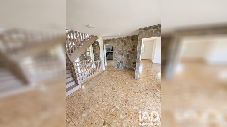 Ma-Cabane - Location Maison Le Robert, 176 m²