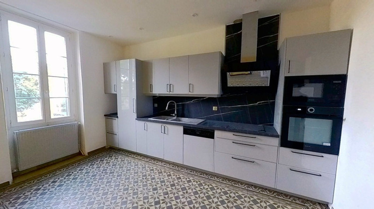 Ma-Cabane - Location Maison Le Thor, 204 m²