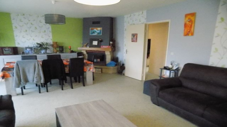 Ma-Cabane - Location Maison Le Thoureil, 74 m²