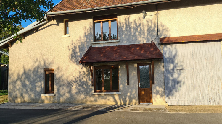 Ma-Cabane - Location Maison LE TREMBLOIS, 115 m²