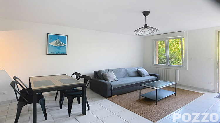 Ma-Cabane - Location Maison LE VAL-SAINT-PERE, 44 m²