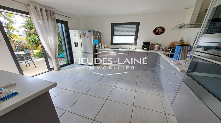 Ma-Cabane - Location Maison LE VAL-SAINT-PERE, 130 m²