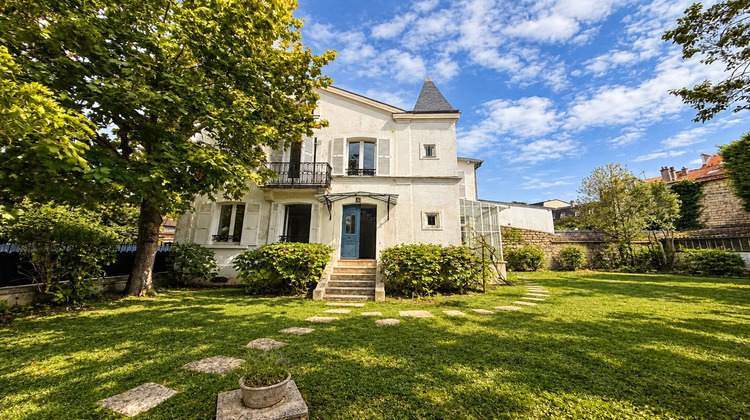 Ma-Cabane - Location Maison Le Vésinet, 142 m²