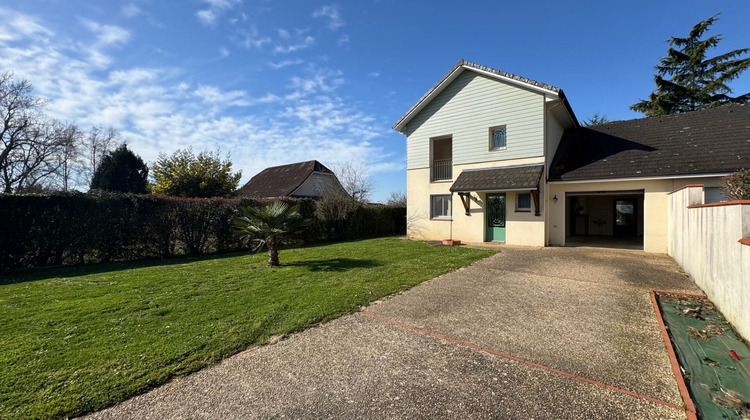 Ma-Cabane - Location Maison LEMBEYE, 81 m²