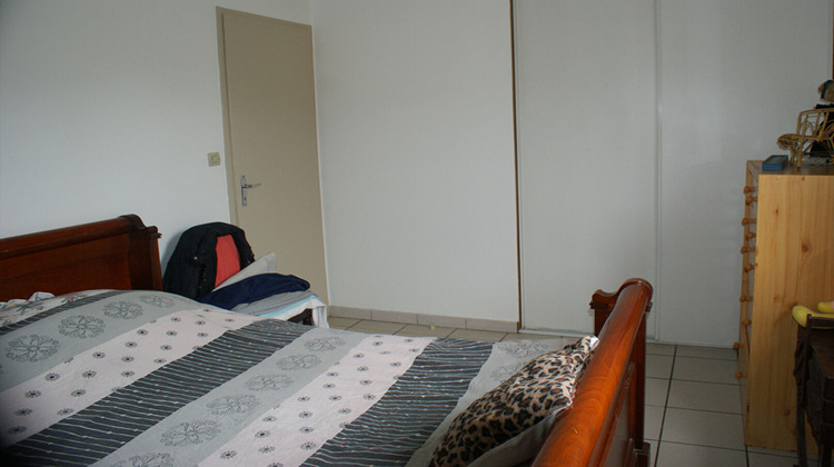 Ma-Cabane - Location Maison LENCLOITRE, 75 m²