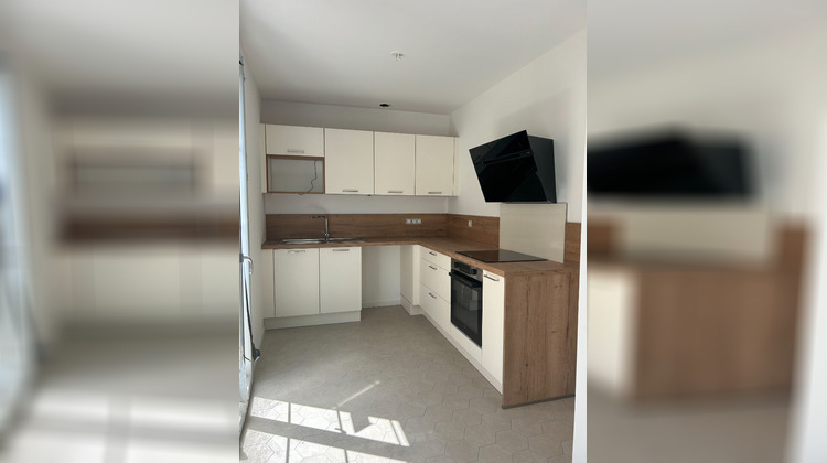 Ma-Cabane - Location Maison LEOGNAN, 94 m²