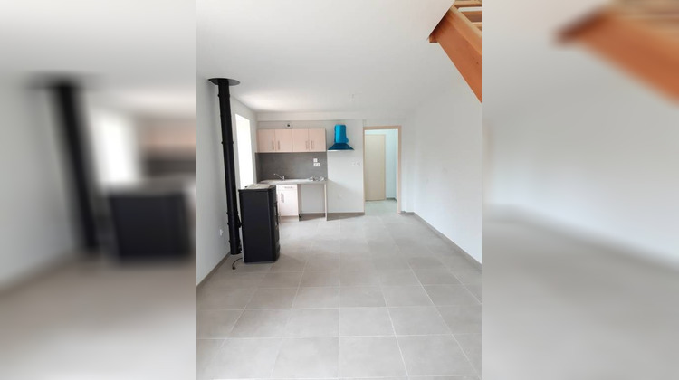 Ma-Cabane - Location Maison Les Éparres, 52 m²