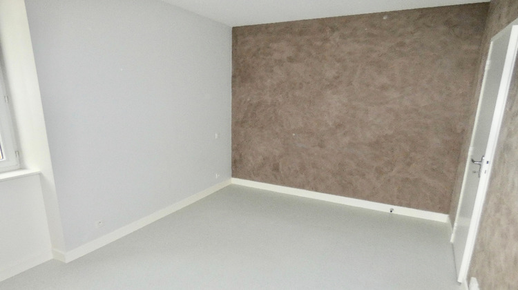 Ma-Cabane - Location Maison LES MARTRES-DE-VEYRE, 74 m²