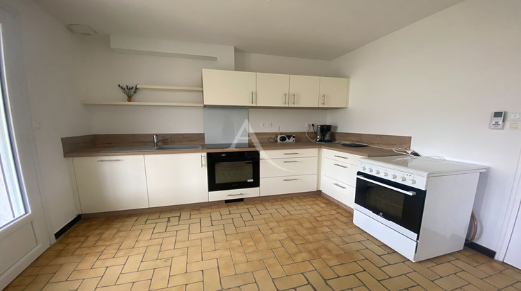 Ma-Cabane - Location Maison LES PONTS-DE-CE, 134 m²