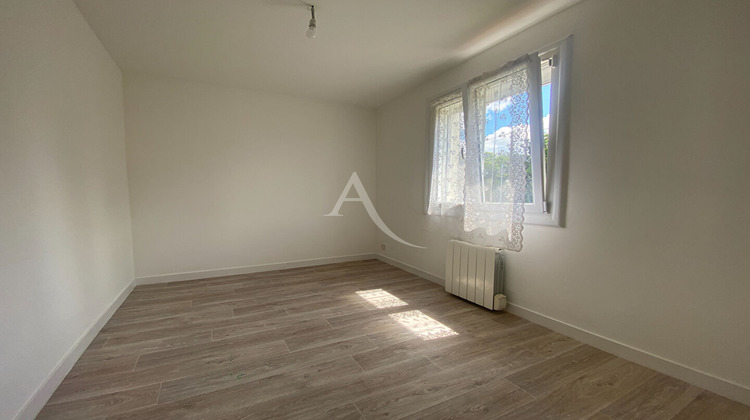 Ma-Cabane - Location Maison LES PONTS-DE-CE, 134 m²