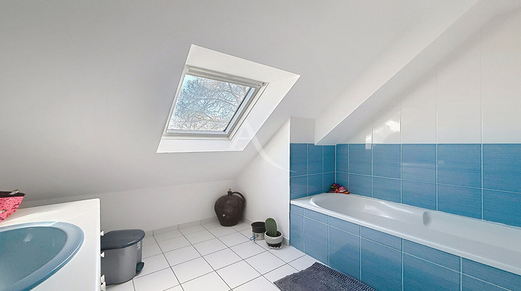 Ma-Cabane - Location Maison LES PONTS-DE-CE, 95 m²