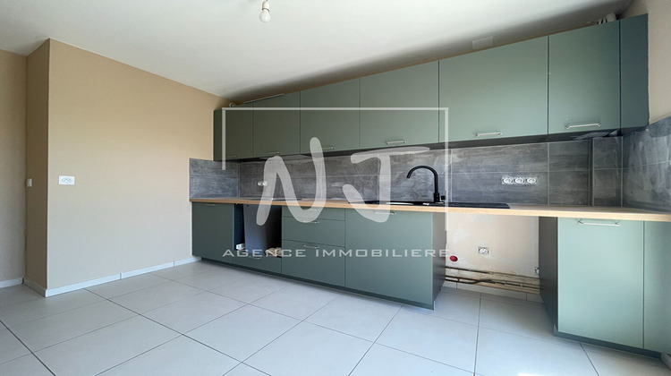 Ma-Cabane - Location Maison LES PONTS-DE-CE, 125 m²