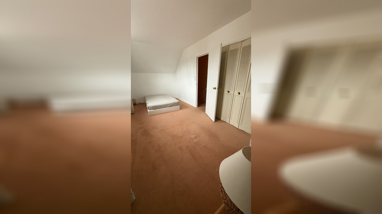 Ma-Cabane - Location Maison LESIGNY, 144 m²