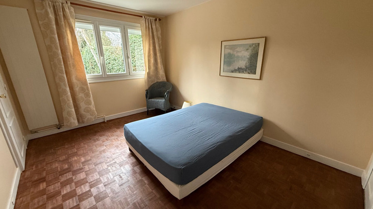 Ma-Cabane - Location Maison LESIGNY, 144 m²