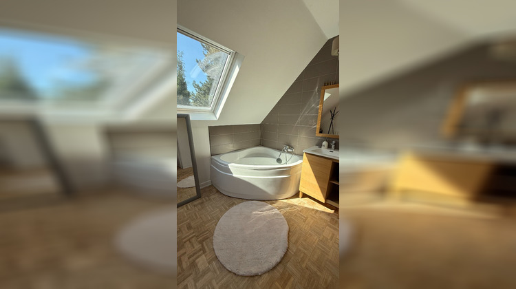 Ma-Cabane - Location Maison LESIGNY, 121 m²