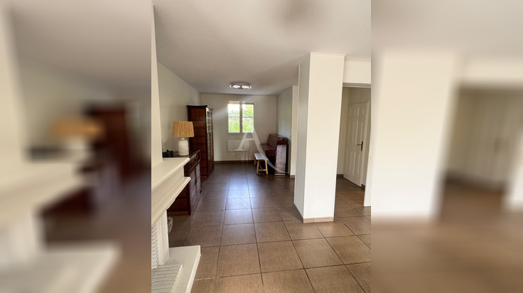 Ma-Cabane - Location Maison LESIGNY, 170 m²