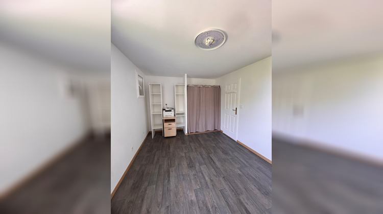 Ma-Cabane - Location Maison LESIGNY, 145 m²