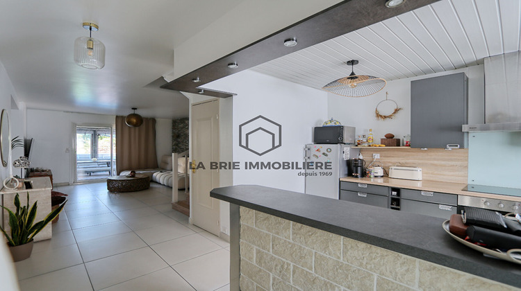 Ma-Cabane - Location Maison LESIGNY, 90 m²