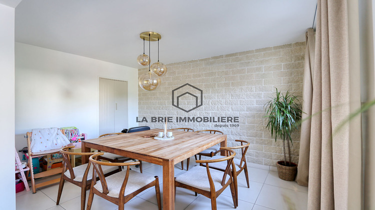 Ma-Cabane - Location Maison LESIGNY, 90 m²