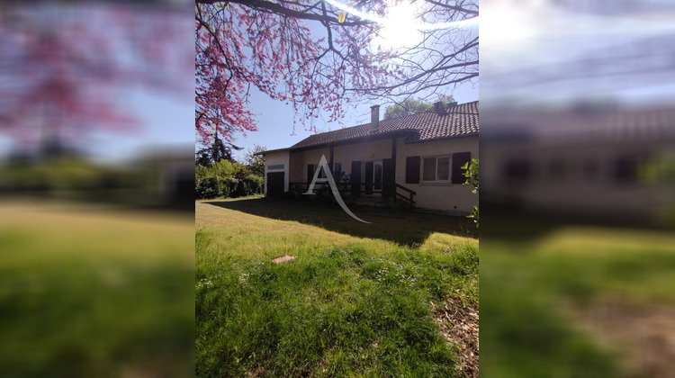 Ma-Cabane - Location Maison LEVIGNAC, 117 m²